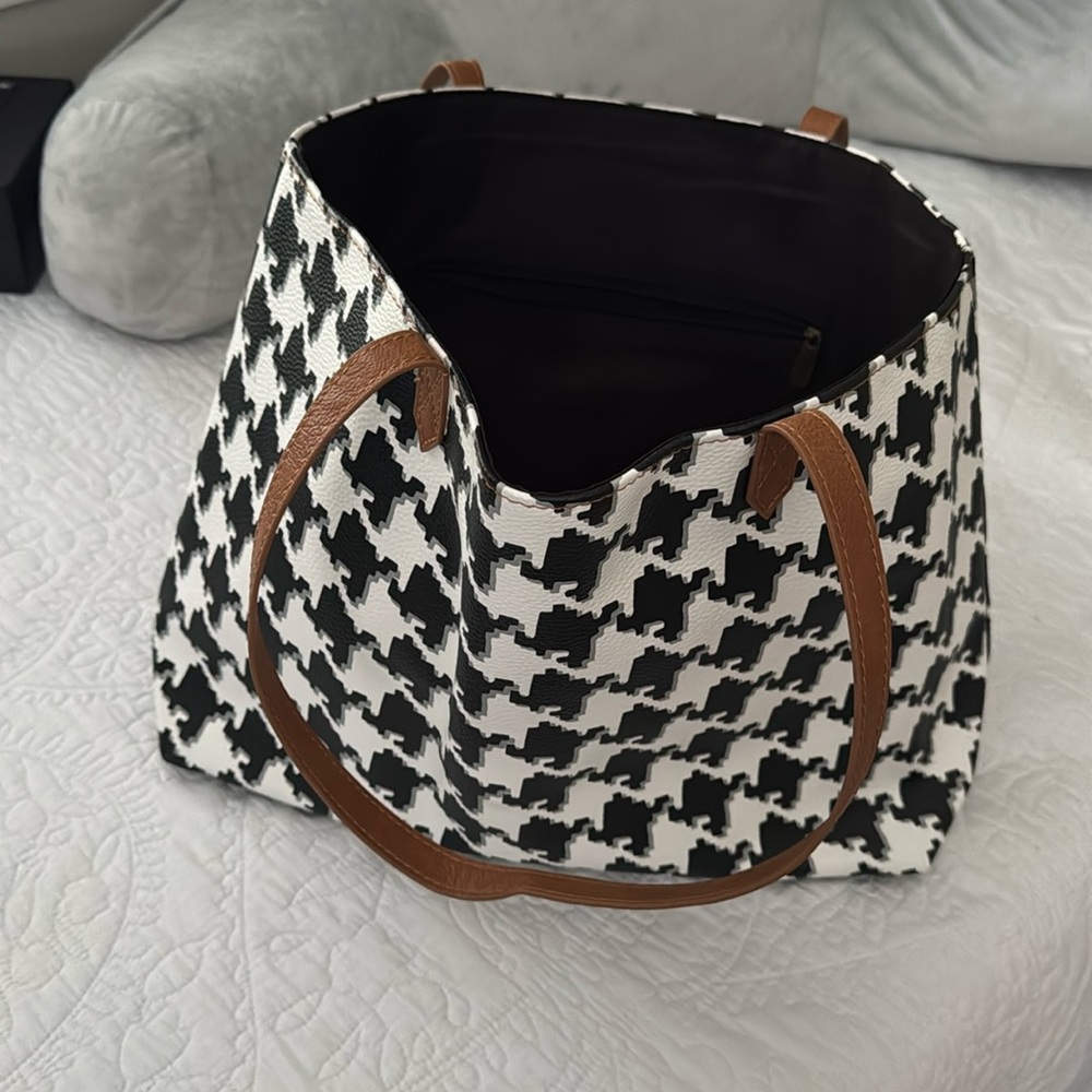 Thirty one City Scene in houndstooth